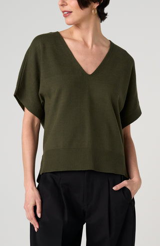 Liverpool Los Angeles Short Sleeve V-Neck Dolman Popover Sweater with Step Hem