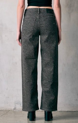 Hidden Logan Cheetah Dad Jeans
