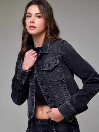 Hidden Fitted Trucker Jacket