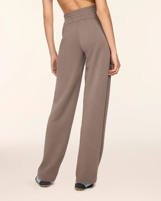 Spanx Airessentials Straight Leg Pant